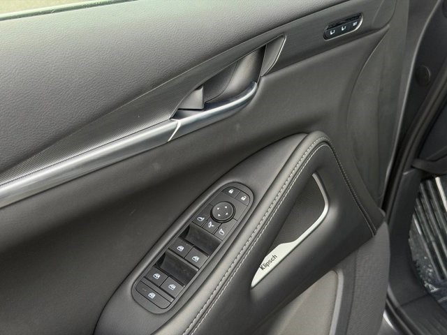 2027 INFINITI QX60 LUXE LUXE FWD Intercooled Turbo Premium Gasoline I-4 2.0 L/122 [12]