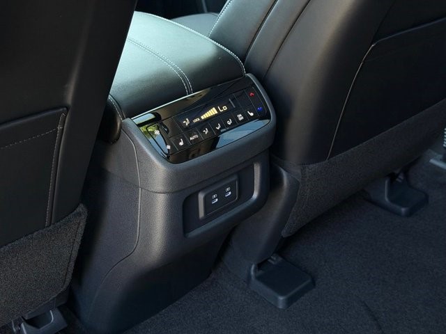 2027 INFINITI QX60 LUXE LUXE FWD Intercooled Turbo Premium Gasoline I-4 2.0 L/122 [20]