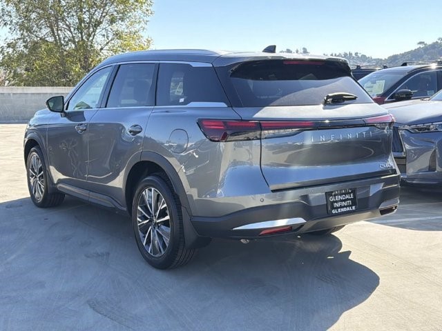 2027 Infiniti QX60 photo 4