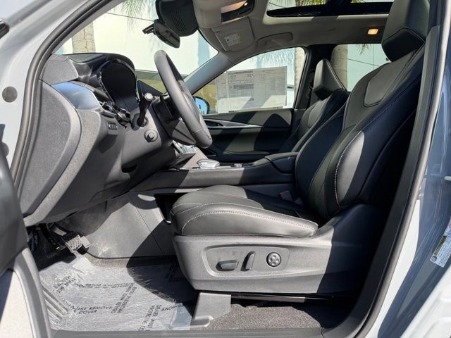 2027 INFINITI QX60 LUXE LUXE AWD Intercooled Turbo Premium Gasoline I-4 2.0 L/122 [13]