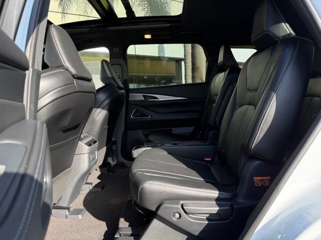 2027 INFINITI QX60 SPORT SPORT AWD Intercooled Turbo Premium Gasoline I-4 2.0 L/122 [18]