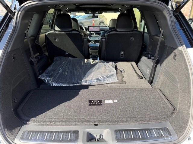 2027 INFINITI QX60 SPORT SPORT AWD Intercooled Turbo Premium Gasoline I-4 2.0 L/122 [23]
