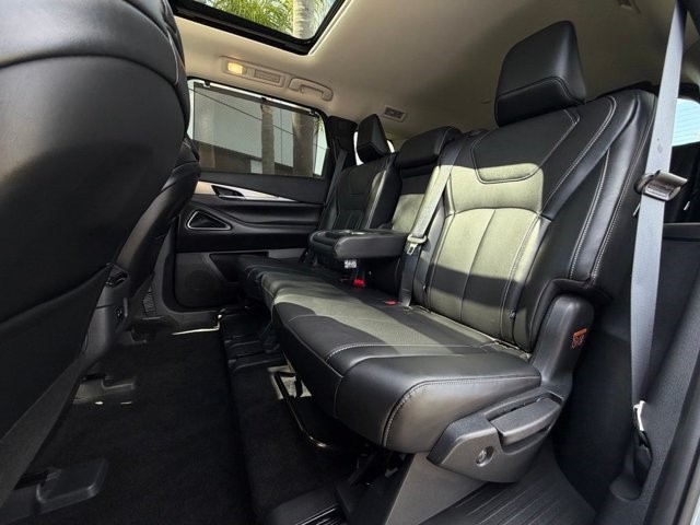 2026 INFINITI QX60 LUXE LUXE FWD Intercooled Turbo Premium Gasoline I-4 2.0 L/122 [18]