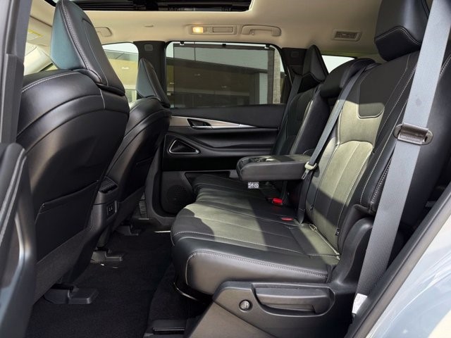 2026 INFINITI QX60 LUXE LUXE FWD Intercooled Turbo Premium Gasoline I-4 2.0 L/122 [19]