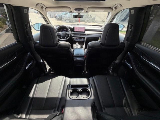 2026 INFINITI QX60 LUXE LUXE FWD Intercooled Turbo Premium Gasoline I-4 2.0 L/122 [28]