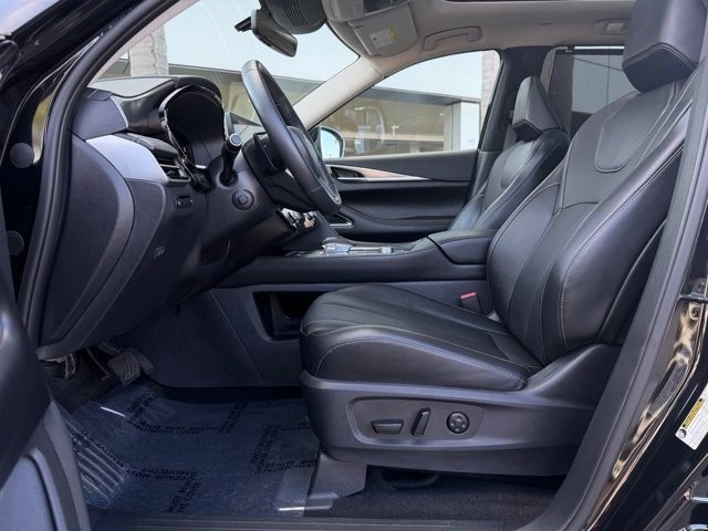 2026 INFINITI QX60 LUXE LUXE FWD Intercooled Turbo Premium Gasoline I-4 2.0 L/122 [14]