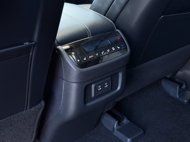 2026 INFINITI QX60 LUXE LUXE FWD Intercooled Turbo Premium Gasoline I-4 2.0 L/122 [20]