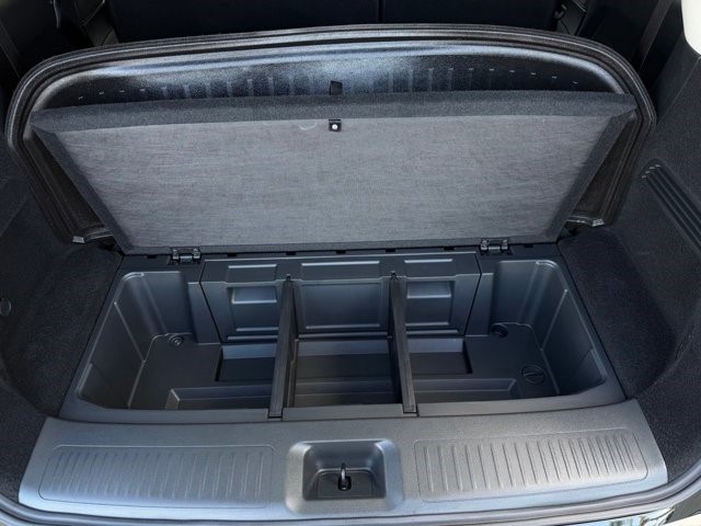 2026 INFINITI QX60 LUXE LUXE FWD Intercooled Turbo Premium Gasoline I-4 2.0 L/122 [24]