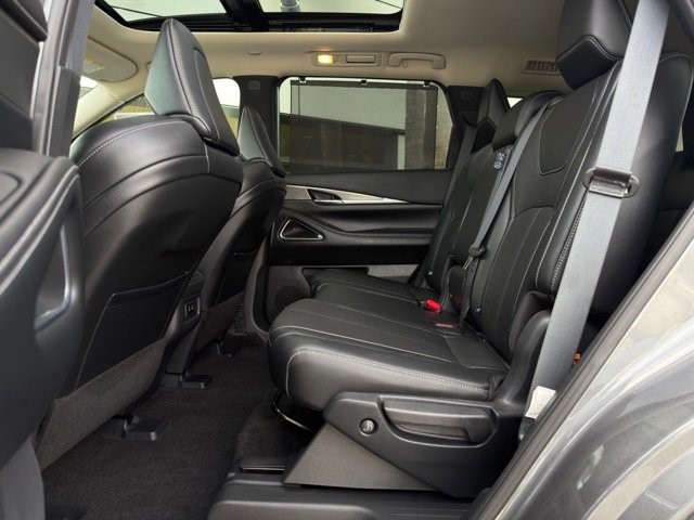 2026 INFINITI QX60 LUXE LUXE FWD Intercooled Turbo Premium Gasoline I-4 2.0 L/122 [20]