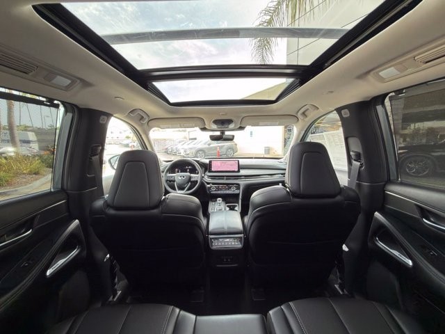 2026 INFINITI QX60 LUXE LUXE FWD Intercooled Turbo Premium Gasoline I-4 2.0 L/122 [28]