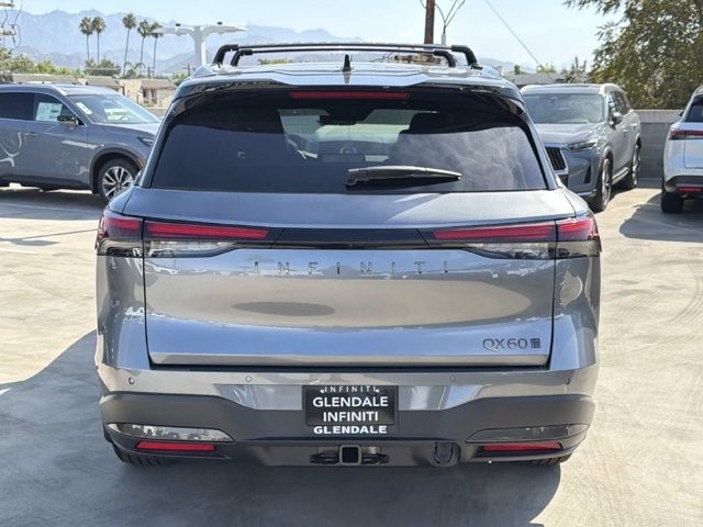 2027 Infiniti QX60 photo 5
