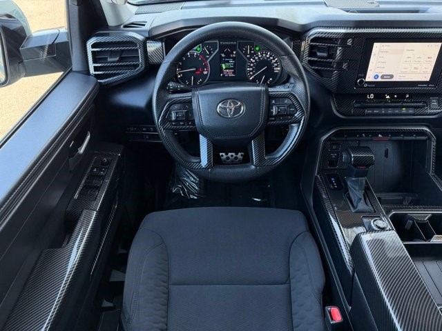 2022 Toyota Tundra 2WD SR5 SR5 CrewMax 5.5′ Bed Twin Turbo Regular Unleaded V-6 3.4 L/210 [28]