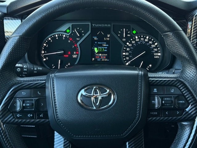 2022 Toyota Tundra 2WD SR5 SR5 CrewMax 5.5′ Bed Twin Turbo Regular Unleaded V-6 3.4 L/210 [32]