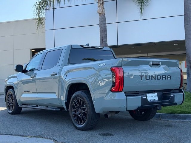 2022 Toyota Tundra 2WD SR5 SR5 CrewMax 5.5′ Bed Twin Turbo Regular Unleaded V-6 3.4 L/210 [3]
