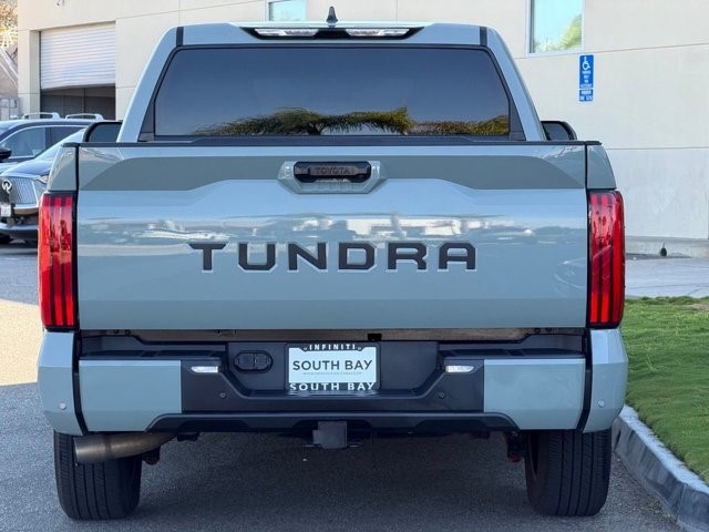2022 Toyota Tundra 2WD SR5 SR5 CrewMax 5.5′ Bed Twin Turbo Regular Unleaded V-6 3.4 L/210 [4]