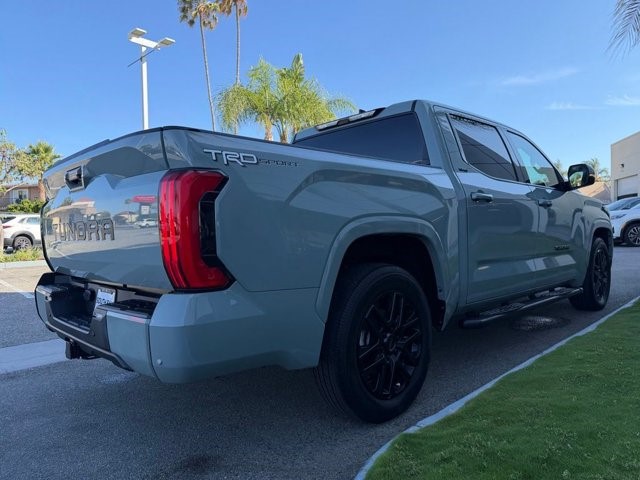 2022 Toyota Tundra 2WD SR5 SR5 CrewMax 5.5′ Bed Twin Turbo Regular Unleaded V-6 3.4 L/210 [7]