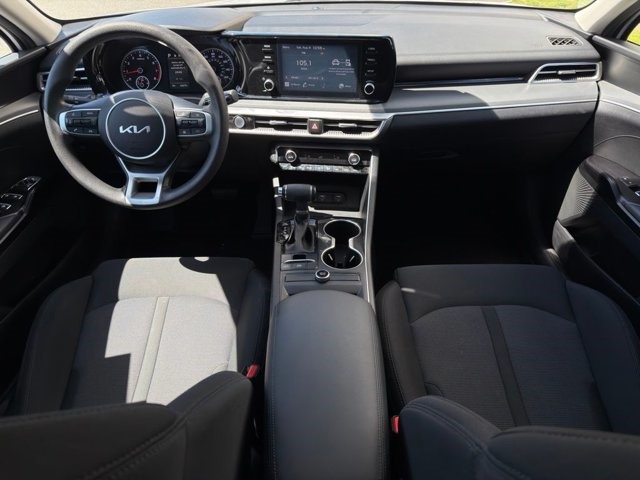 2024 Kia K5 LXS LXS Auto FWD Intercooled Turbo Regular Unleaded I-4 1.6 L/98 [23]