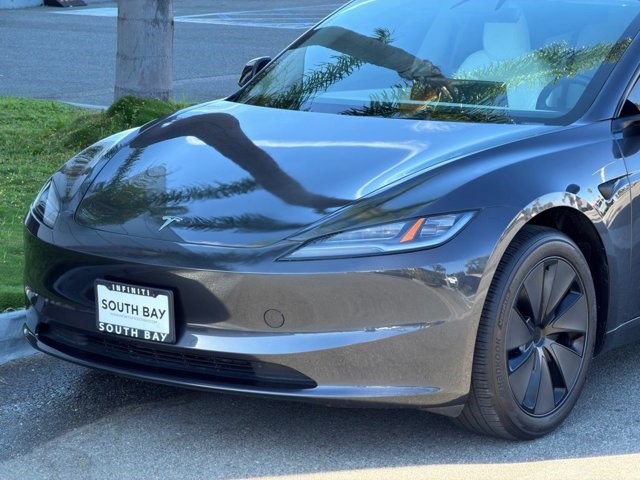 2025 Tesla Model 3  Electric [1]