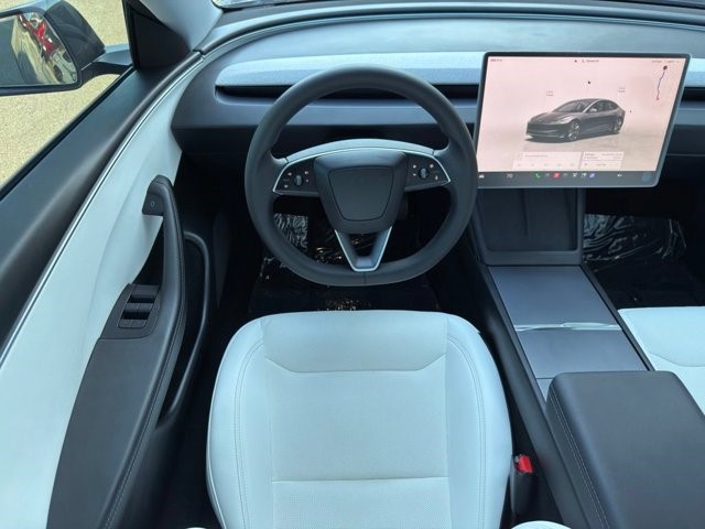 2025 Tesla Model 3  Electric [25]