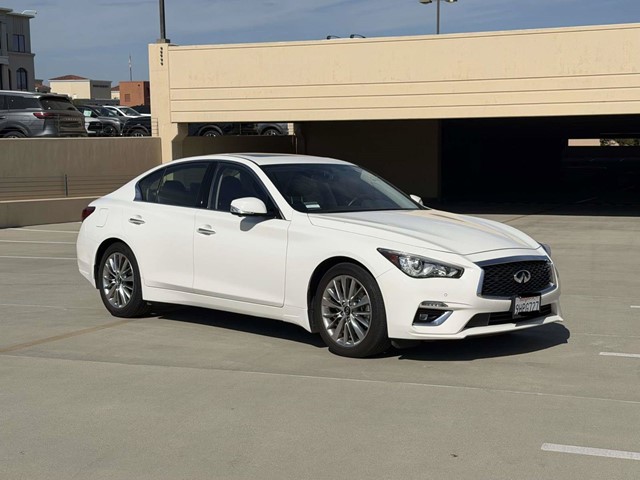 2023 INFINITI Q50 LUXE LUXE RWD Twin Turbo Premium Unleaded V-6 3.0 L/183 [19]