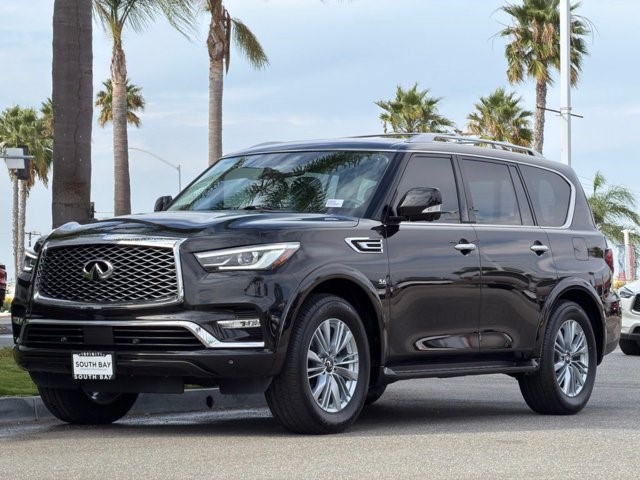 2019 INFINITI QX80 LUXE LUXE RWD Premium Gasoline V-8 5.6 L/339 [0]