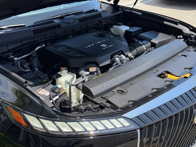 2027 INFINITI QX80 LUXE LUXE AWD *Ltd Avail* Twin Turbo Premium Gasoline V-6 3.5 L/213 [12]