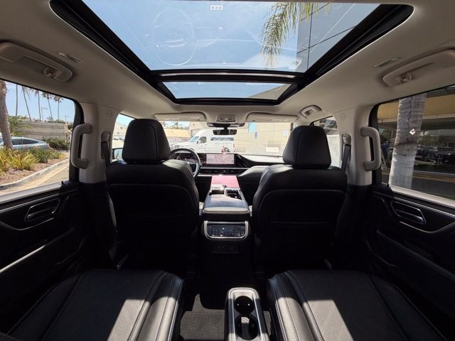 2027 INFINITI QX80 LUXE LUXE AWD *Ltd Avail* Twin Turbo Premium Gasoline V-6 3.5 L/213 [33]