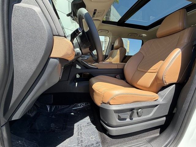 2027 INFINITI QX80 LUXE LUXE AWD Twin Turbo Premium Gasoline V-6 3.5 L/213 [15]