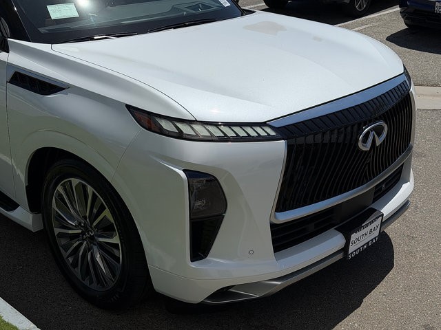 2027 INFINITI QX80 LUXE LUXE AWD Twin Turbo Premium Gasoline V-6 3.5 L/213 [8]