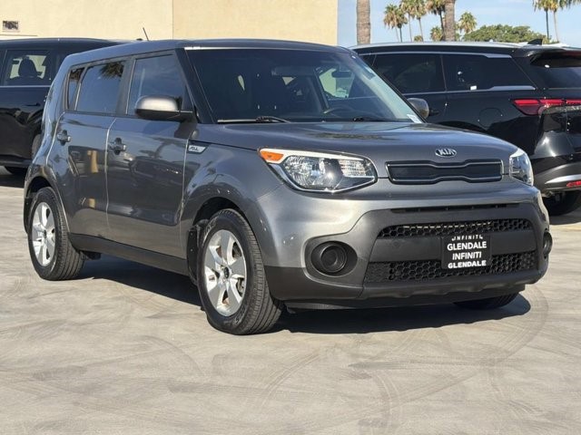 Used 2017 Kia Soul Base with VIN KNDJN2A27H7491509 for sale in Glendale, CA