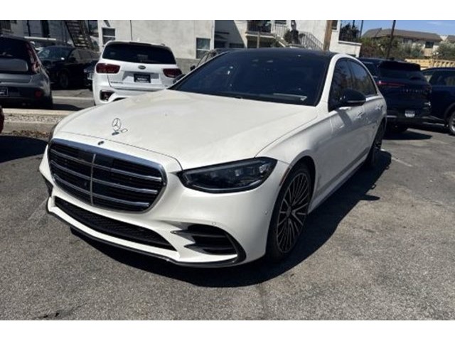 2023 Mercedes-Benz S-Class S 580 S 580 4MATIC Sedan Twin Turbo Gas/Electric V-8 4.0 L/243 [0]