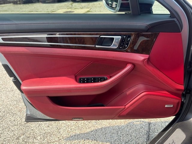 2019 Porsche Panamera Base - Photo 21