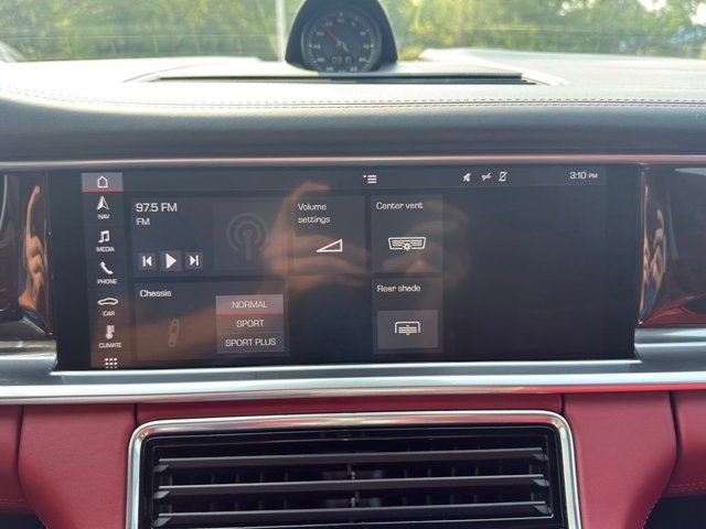 2019 Porsche Panamera Base - Photo 23