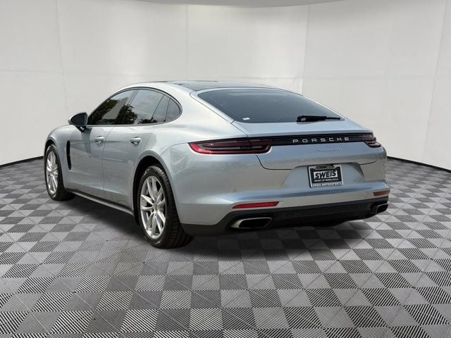 2019 Porsche Panamera Base - Photo 8