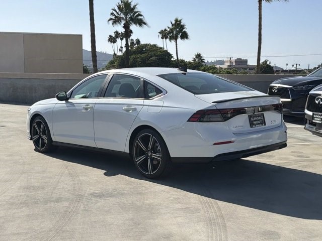2023 Honda Accord photo 4
