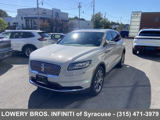 2023 Lincoln Nautilus Reserve Reserve AWD Intercooled Turbo Premium Gasoline I-4 2.0 L/122 [0]