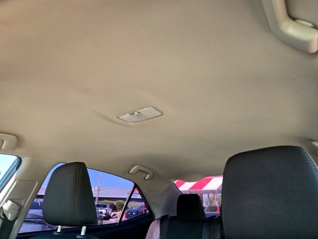 2019 Toyota Corolla LE - Photo 11