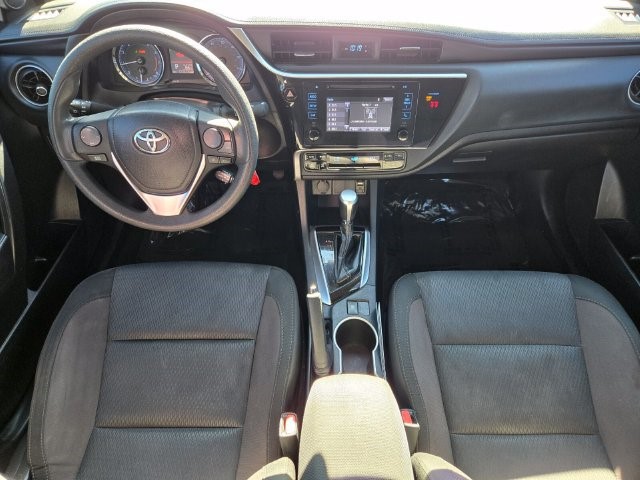 2019 Toyota Corolla LE - Photo 16