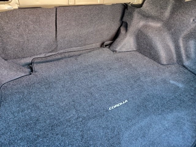2019 Toyota Corolla LE - Photo 20
