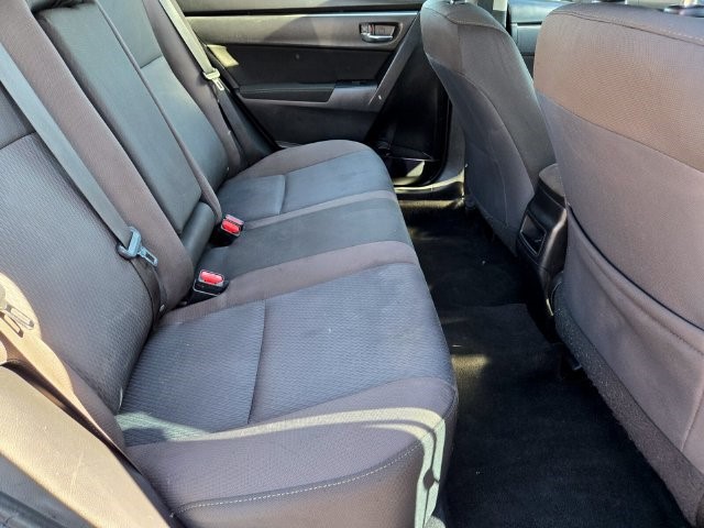 2019 Toyota Corolla LE - Photo 21