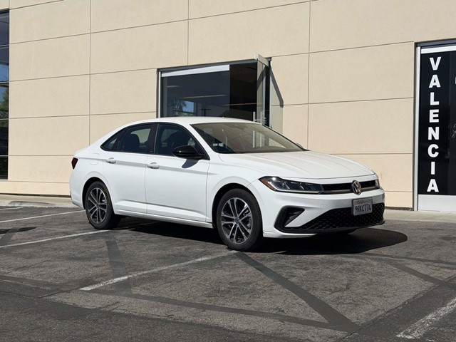 2025 Volkswagen Jetta Sport Sport Auto Intercooled Turbo Regular Gasoline I-4 1.5 L/91 [18]