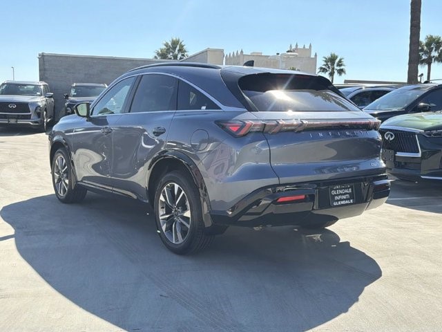 2027 Infiniti QX65 photo 4