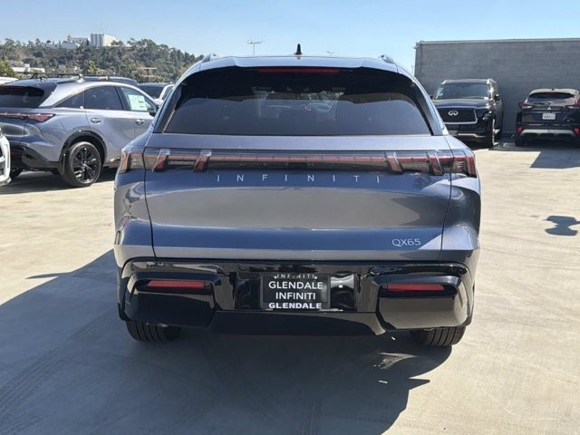 2027 Infiniti QX65 photo 5