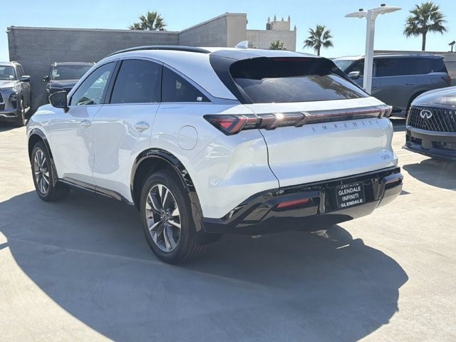 2027 Infiniti QX65 photo 5