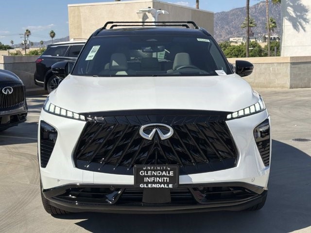 2027 Infiniti QX65 photo 3