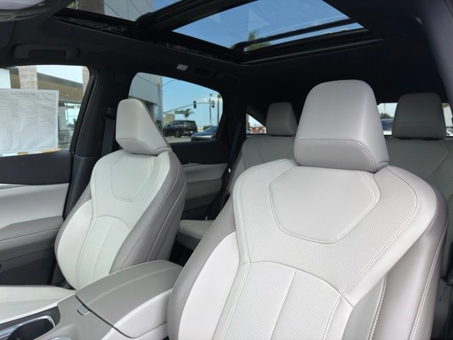 2027 INFINITI QX65 SPORT SPORT AWD Intercooled Turbo Premium Gasoline I-4 2.0 L/122 [17]