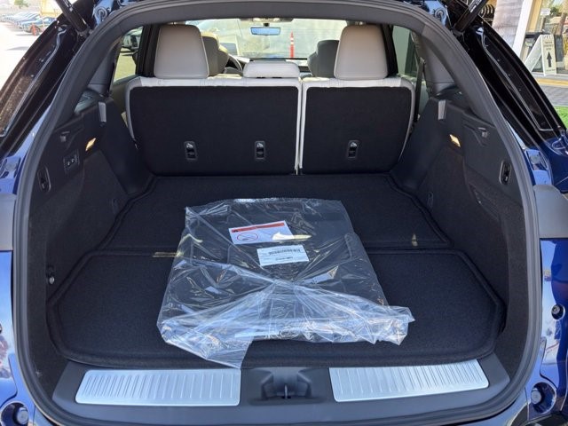 2027 INFINITI QX65 AUTOGRAPH AUTOGRAPH AWD Intercooled Turbo Premium Gasoline I-4 2.0 L/122 [24]