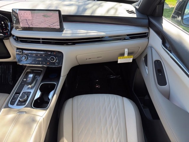 2027 INFINITI QX65 AUTOGRAPH AUTOGRAPH AWD Intercooled Turbo Premium Gasoline I-4 2.0 L/122 [31]
