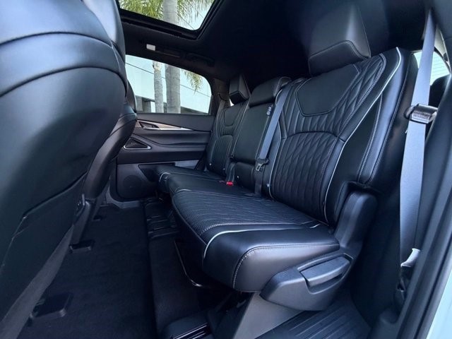 2027 INFINITI QX65 AUTOGRAPH AUTOGRAPH AWD Intercooled Turbo Premium Gasoline I-4 2.0 L/122 [18]