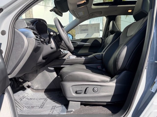 2027 INFINITI QX60 LUXE LUXE FWD Intercooled Turbo Premium Gasoline I-4 2.0 L/122 [13]